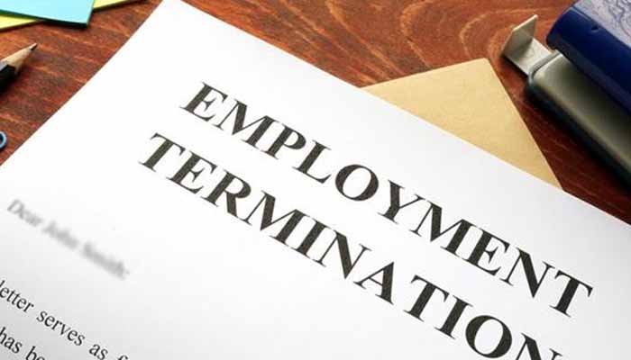  Company fires woman for consistently arriving early to work