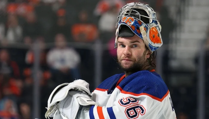  Ex-Oilers and Maple Leafs goalie Jack Campbell retires from hockey to pursue life coaching